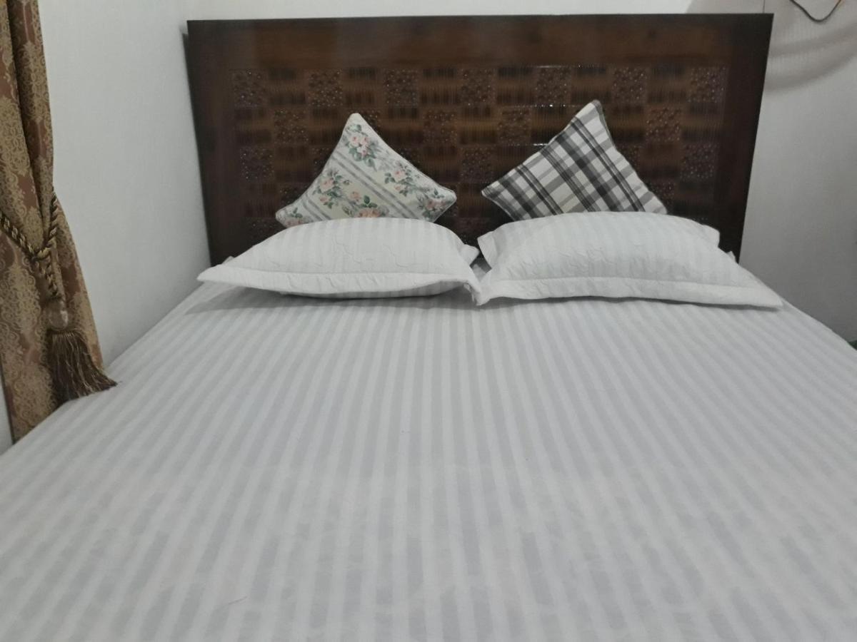 Bumimi Homestay Painan Exterior photo